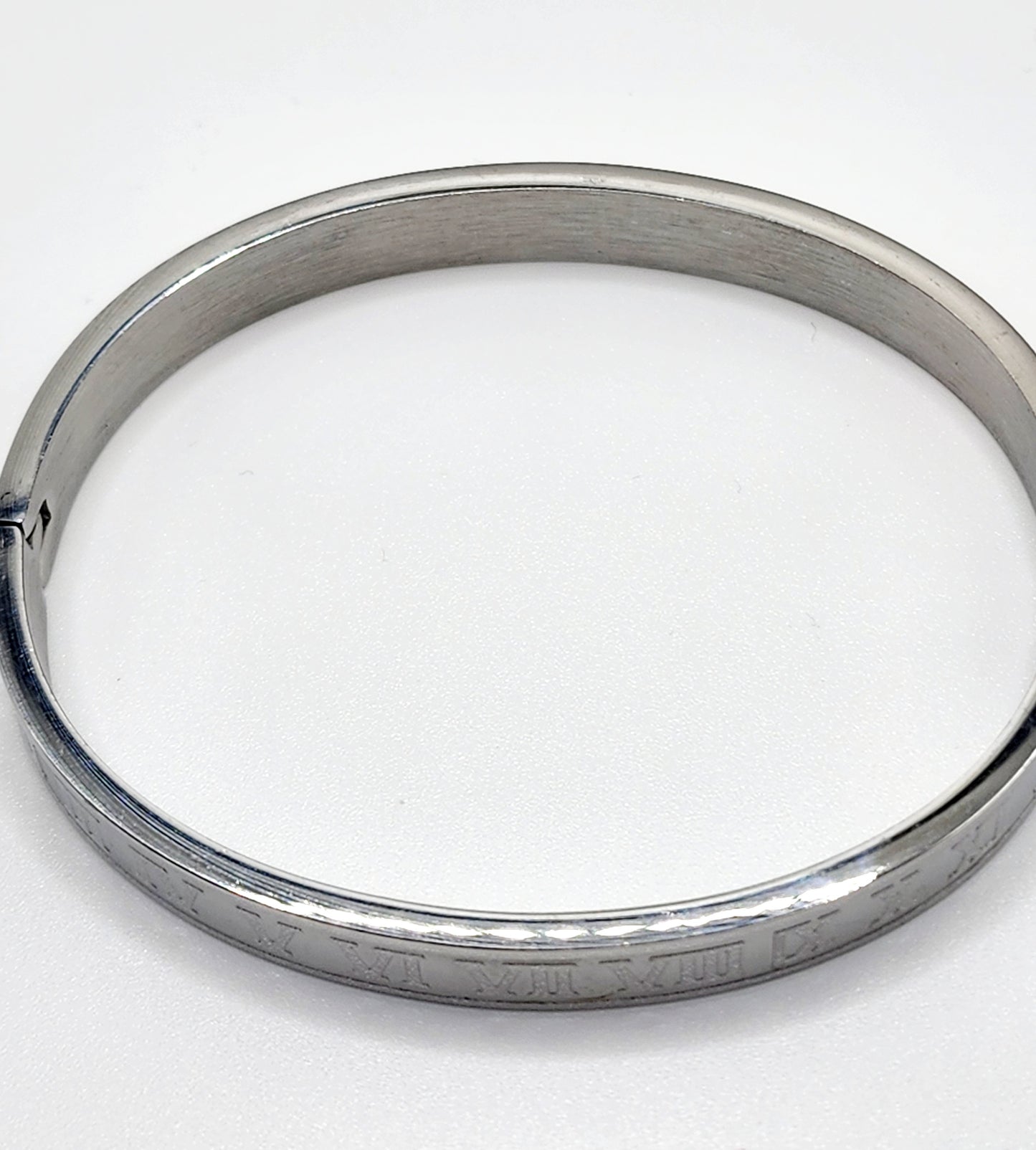 Roman Numeral Bangle - 7.83hz
