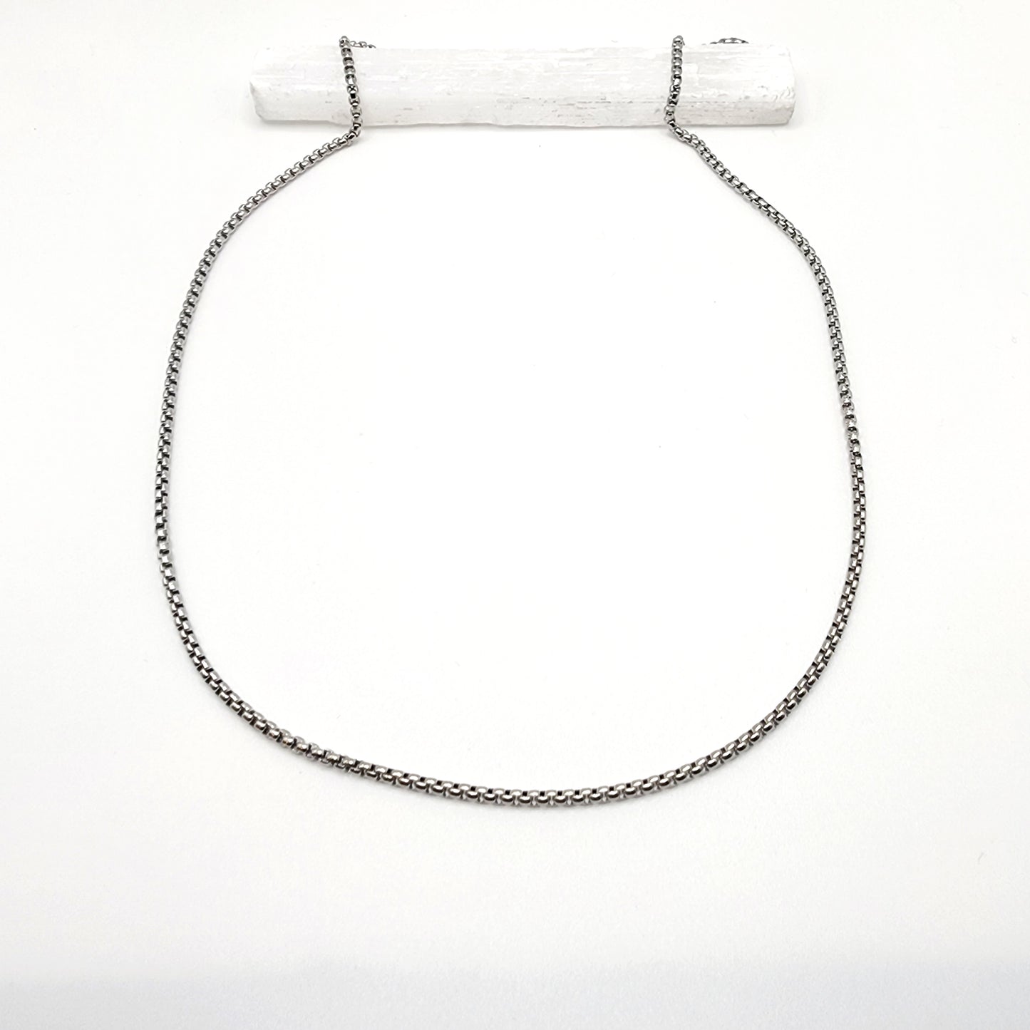 Stainless Steel Necklace - 7.83hz