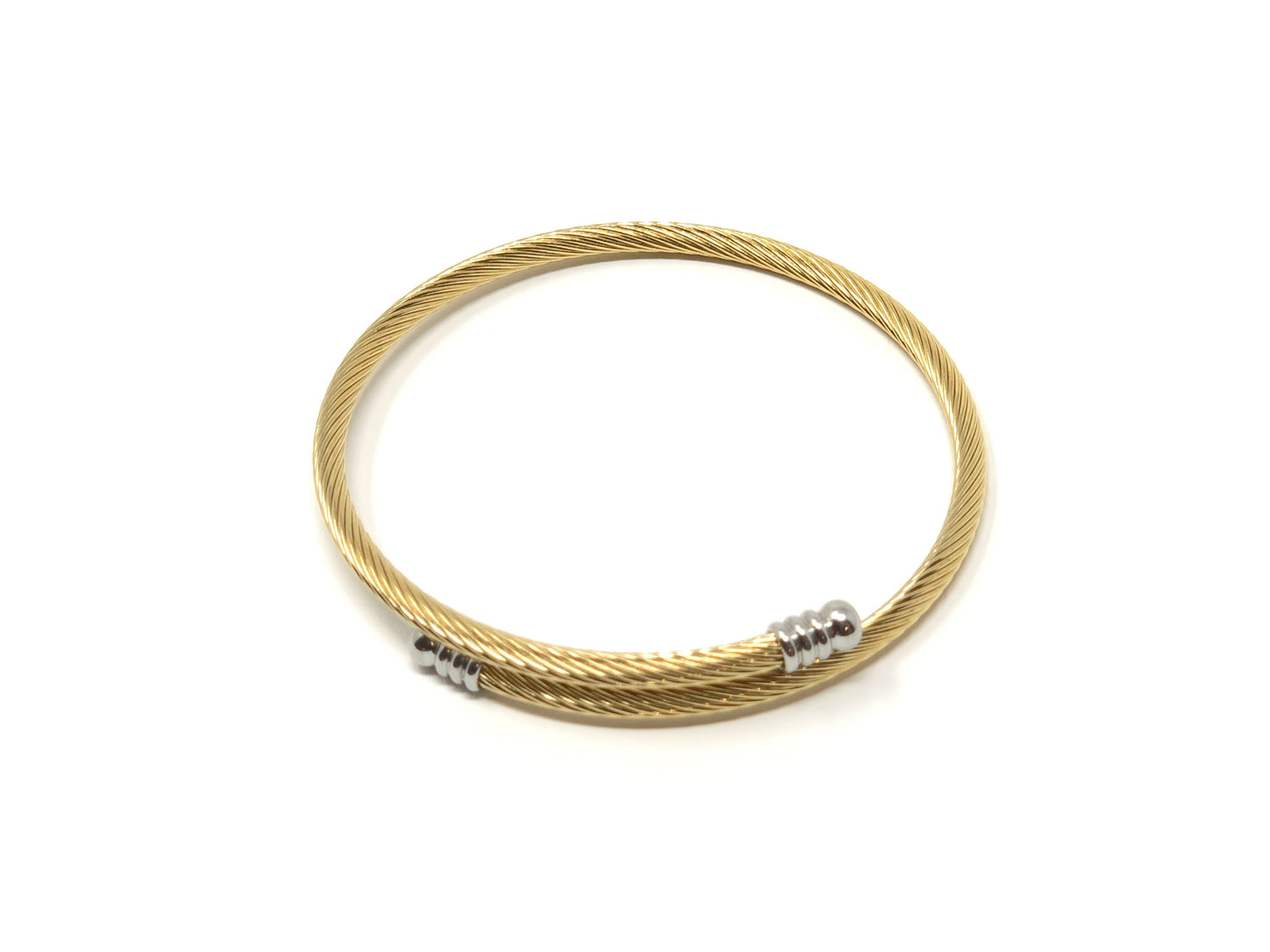 Expanding Cable Bracelet