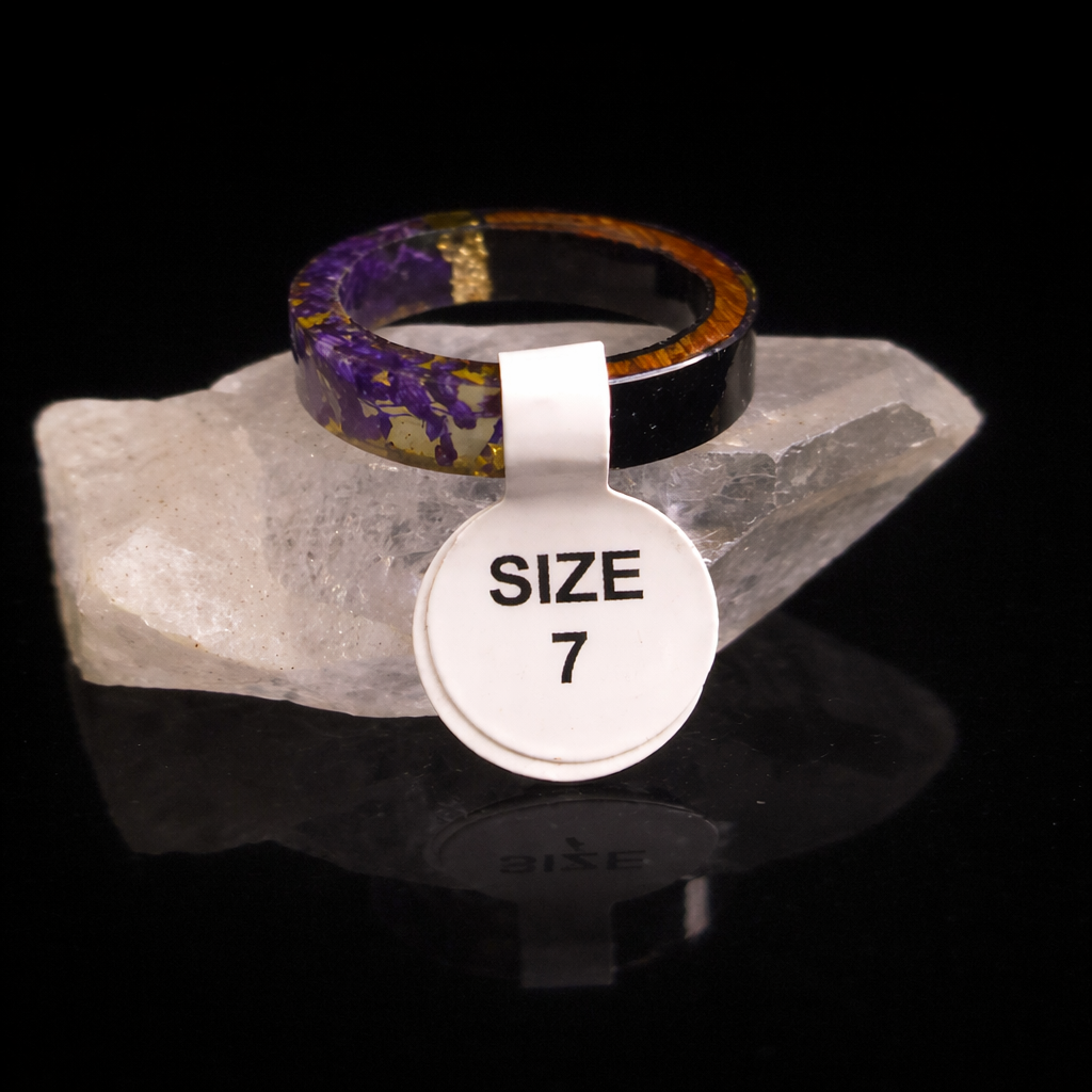 Resin Relic Ring — Amethyst Vein