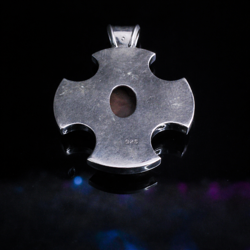 THE GATE OF THE HIDDEN MOON