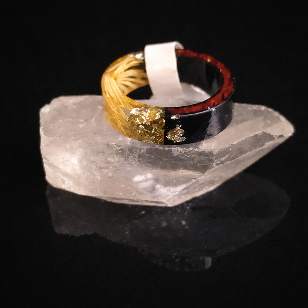 Resin Relic Ring — Solar Thread